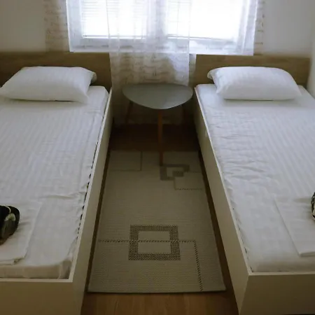 بيت للعطل House Natural سيتلوك